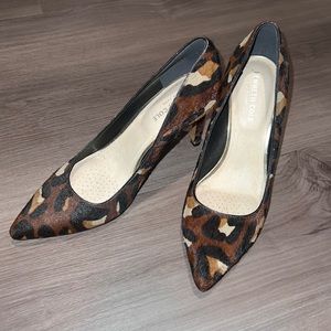 Kenneth Cole Pumps